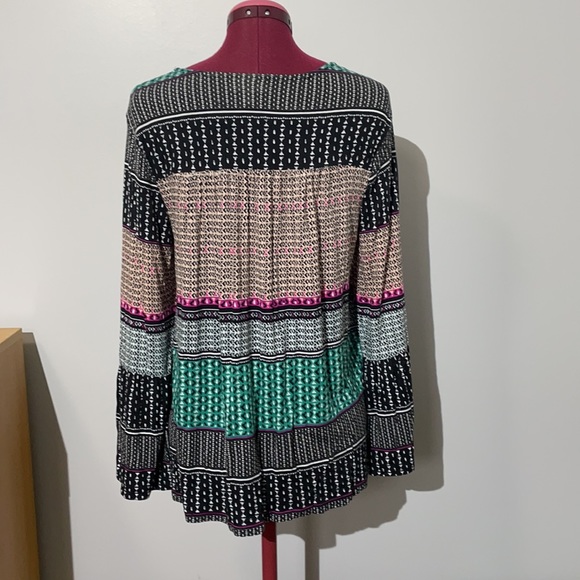 Style & Co. patterned blouse with tassel - Picture 4 of 7